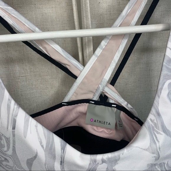 ATHLETA Pink Marble Print Transcendence Bra - Picture 4 of 9